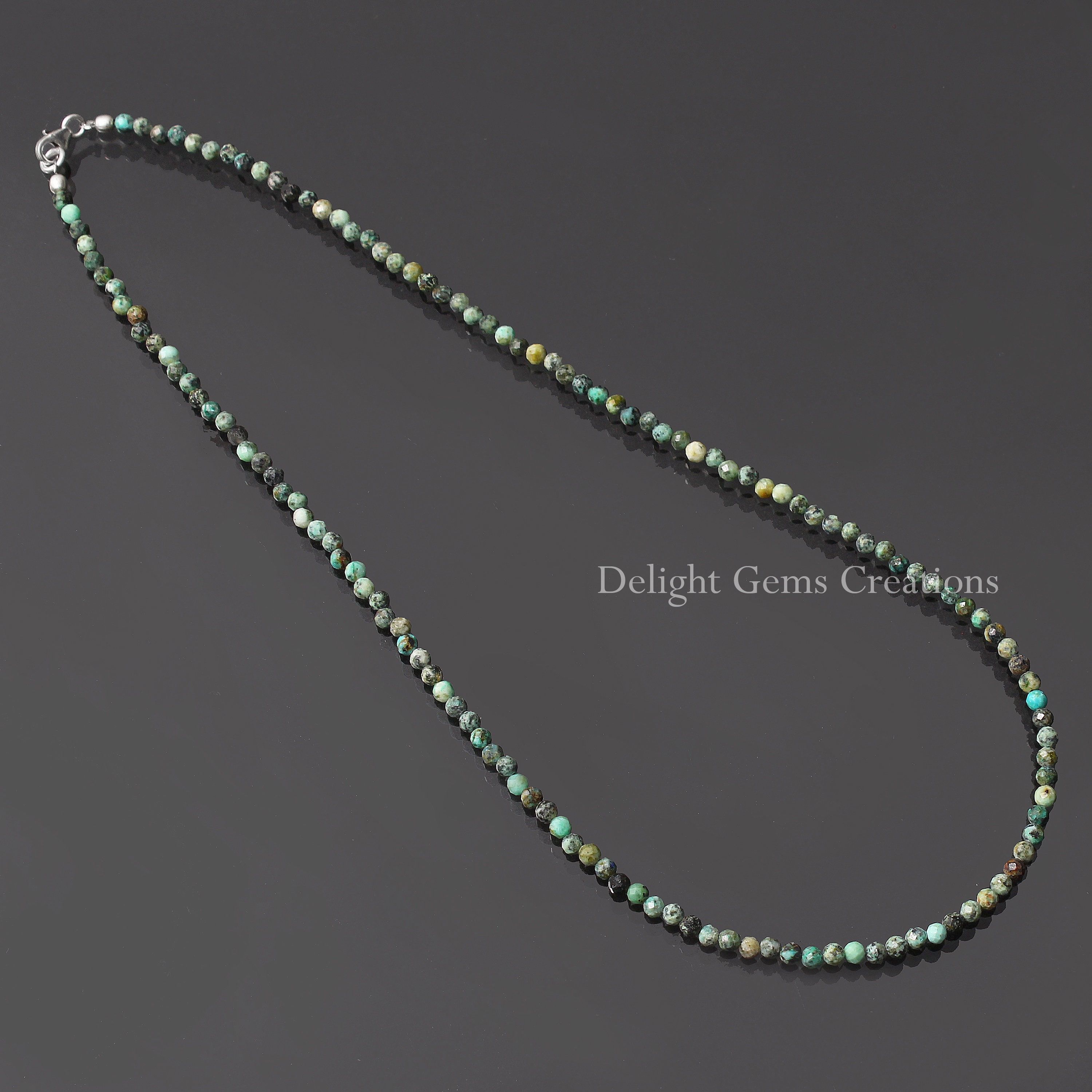 Collier Avec 3 Perles De Turquoise Africaine - Minéraux Naturels, Neuf Avec étiquettes