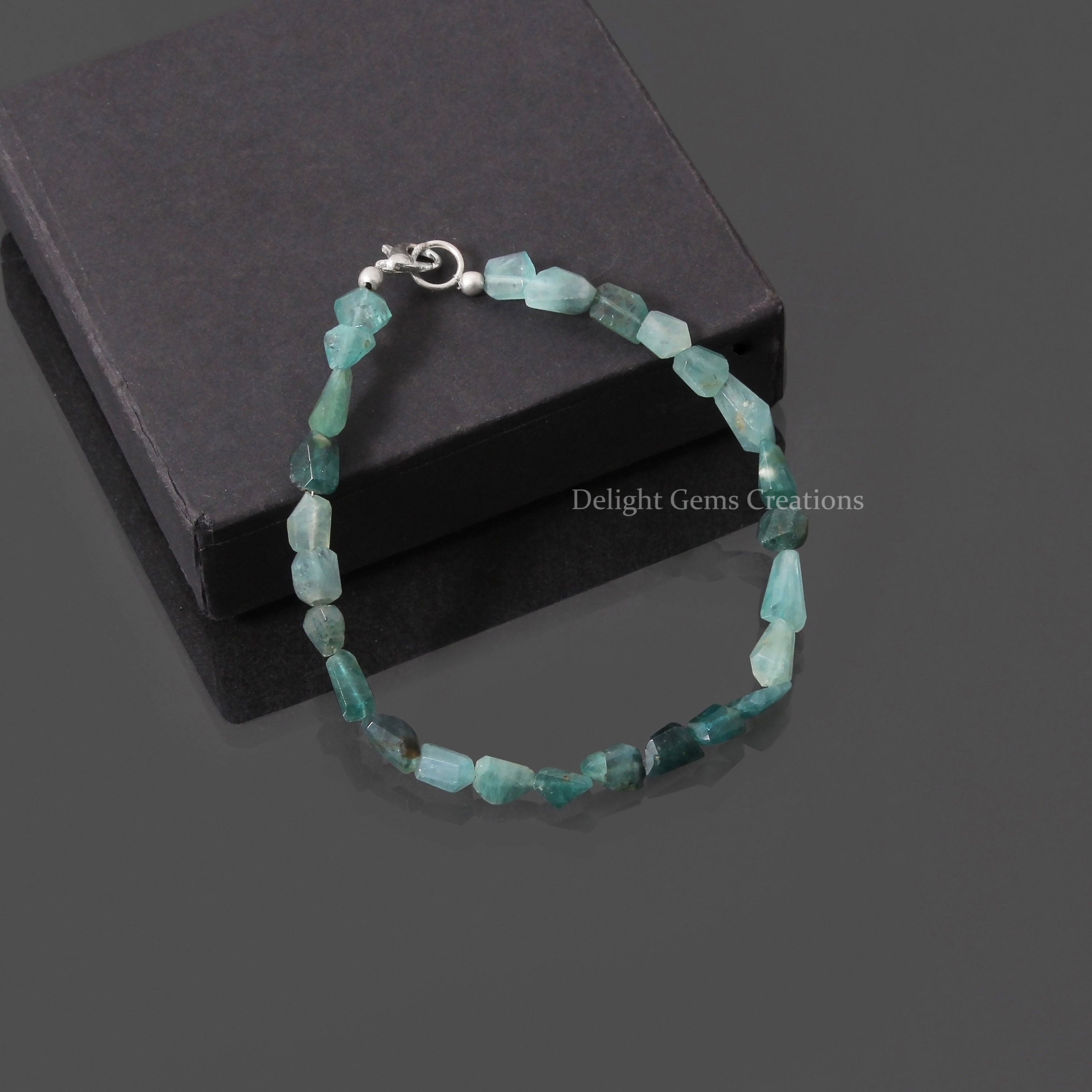 グランディディエライト タンブルブレスレット | ファセットカットの