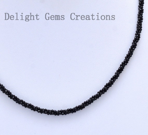Black spinel bead necklace deals