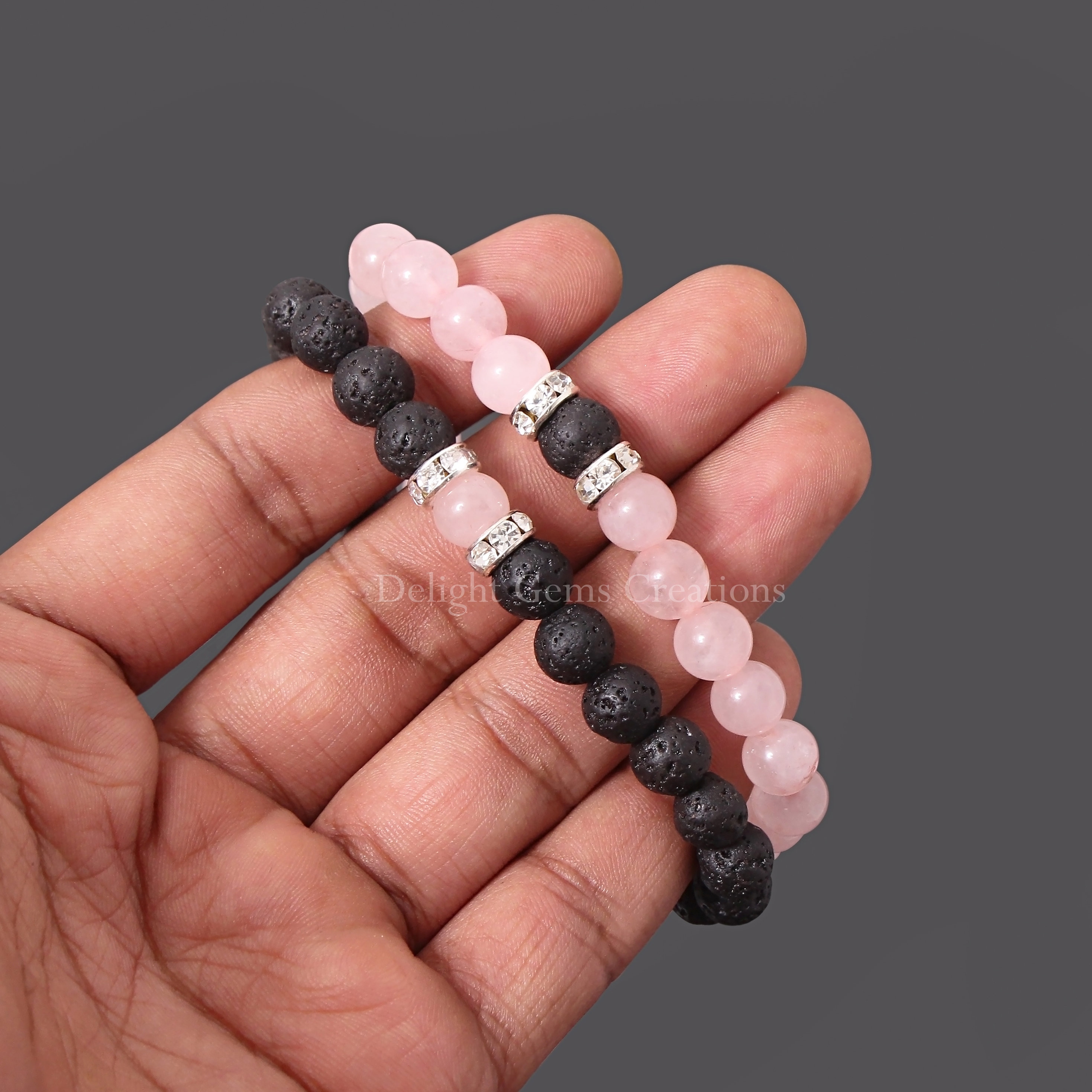 Bracciale elasticizzato con quarzo rosa e lava da 8 mm, braccialetto con perline per coppie di quarzo rosa e lava, braccialetto fatto a mano, un simbolo di amore e protezione - Italia