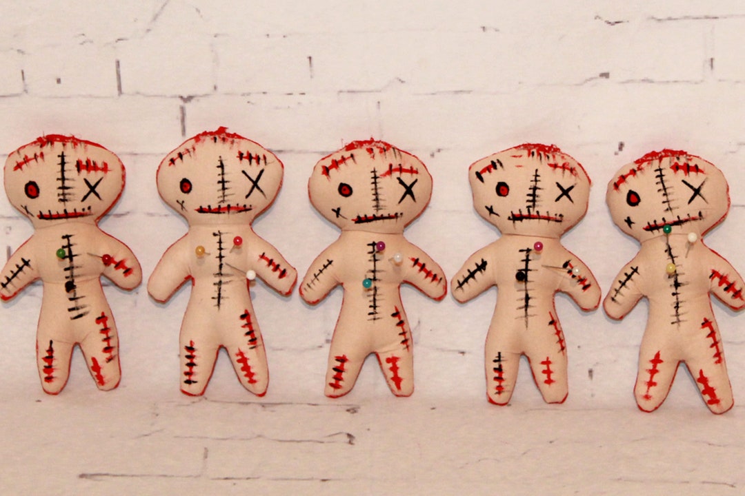 5 Voodoo Set Horror Doll Favor Etsy