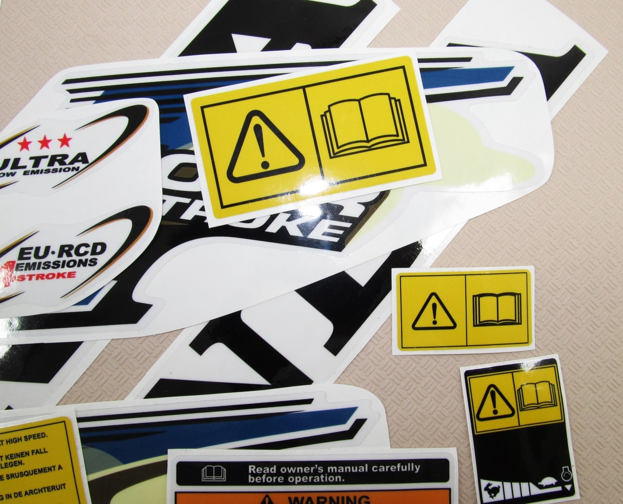 Kit De Calcomanías Para Motor Fueraborda Honda 20 HP 4 Tiempos - Personaliza La Careta De Tu Motor