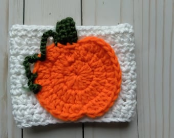 Patrón de crochet acogedor de taza de café de calabaza