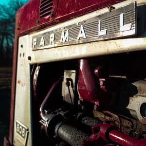 International Harvester 806