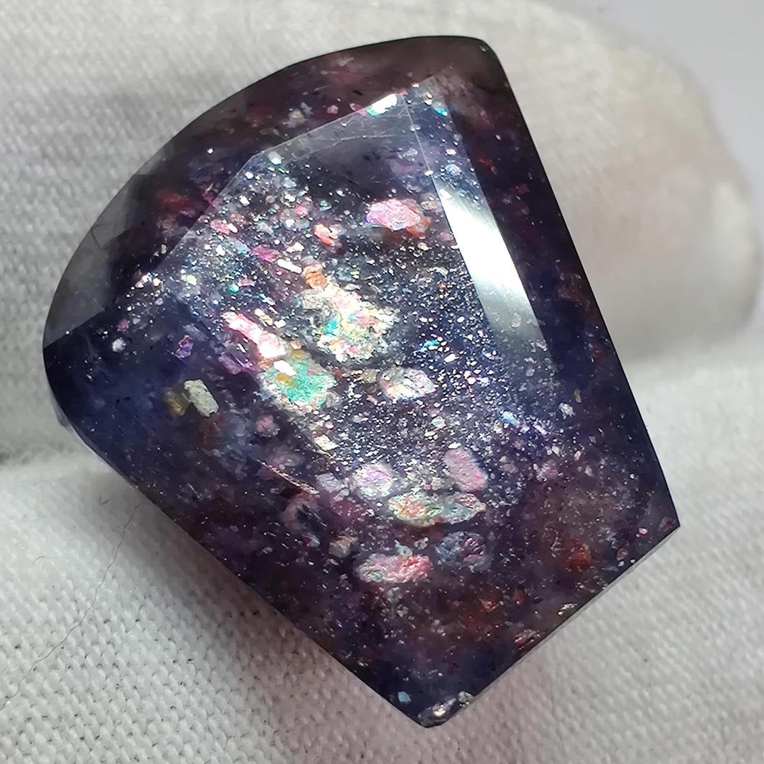 Fire Sunstone Multi Confetti Fire Sparkling Iolite Sunstone Cut, 13 Cts (17.5x14.5x8 ...