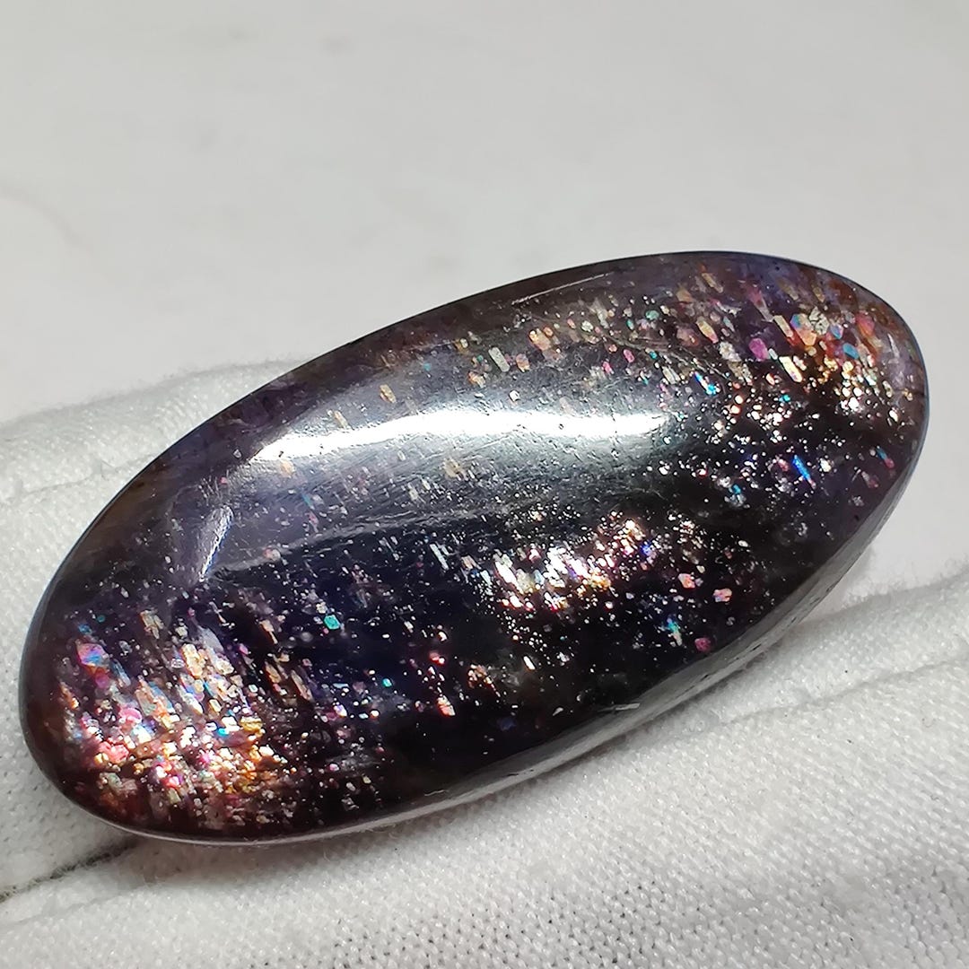 Fire Sunstone Multi Colour Dotted Fire Iolite Sunstone Cabochon, 43.5 Cts (40.5x19x6 ...