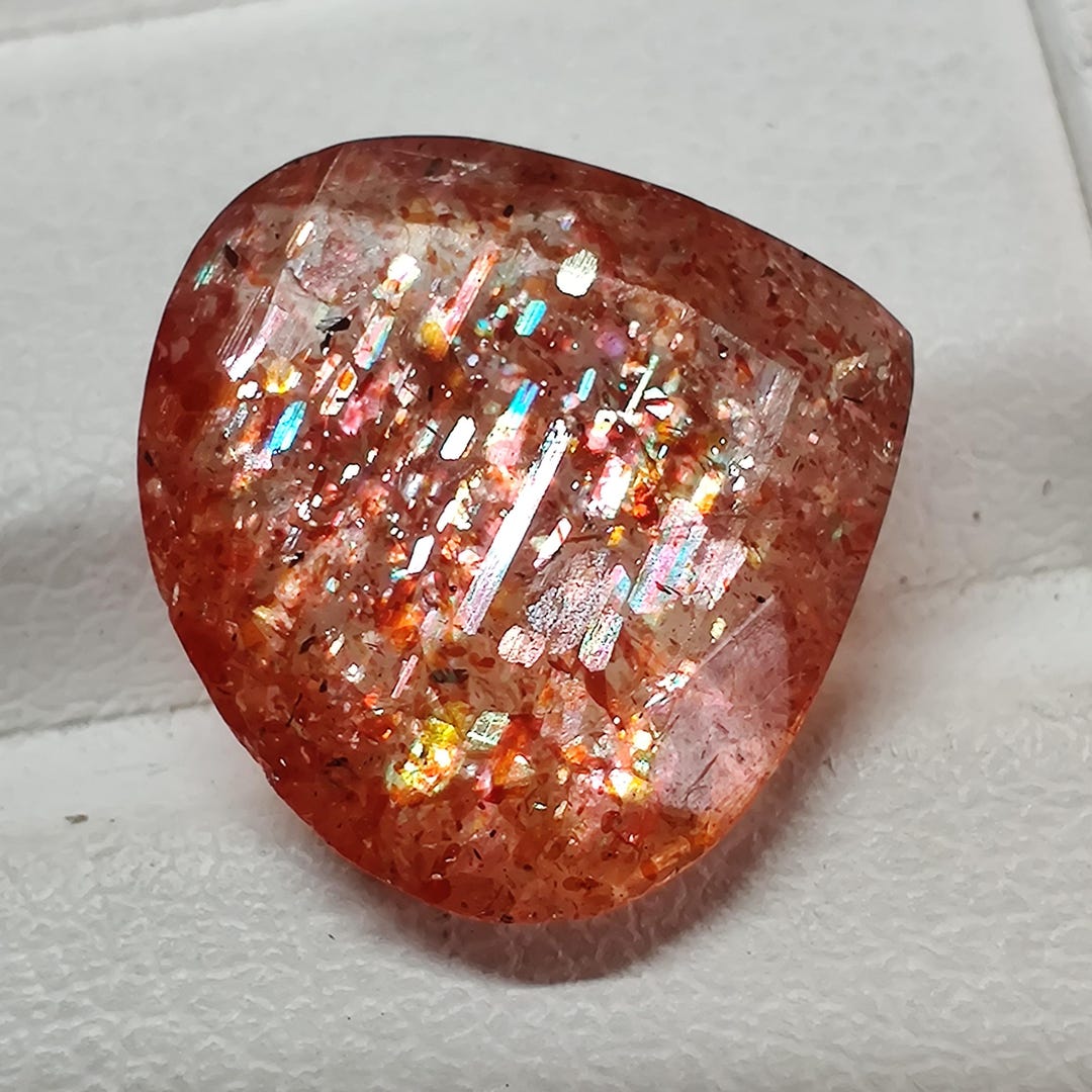 Fire Sunstone Natural Multi Flakes Sunstone, 5.2 CTS 13x13.5x5mm, Pear Shape Filled ...