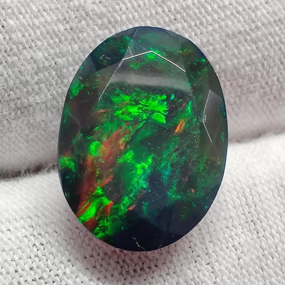 Green Fire Ethiopian Black Opal Cut, 3.2 Cts (13.5x10x5.5mm) Natural