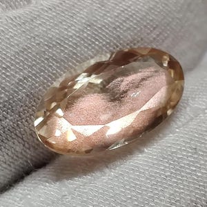 Oval Shape Pink Sheen Oregon Sunstone Cut, 2.5 Cts (12x6.5x5mm) 100% Natural Flashy Pink Schiller Oregon Gemstone for Making Ring Jewelry