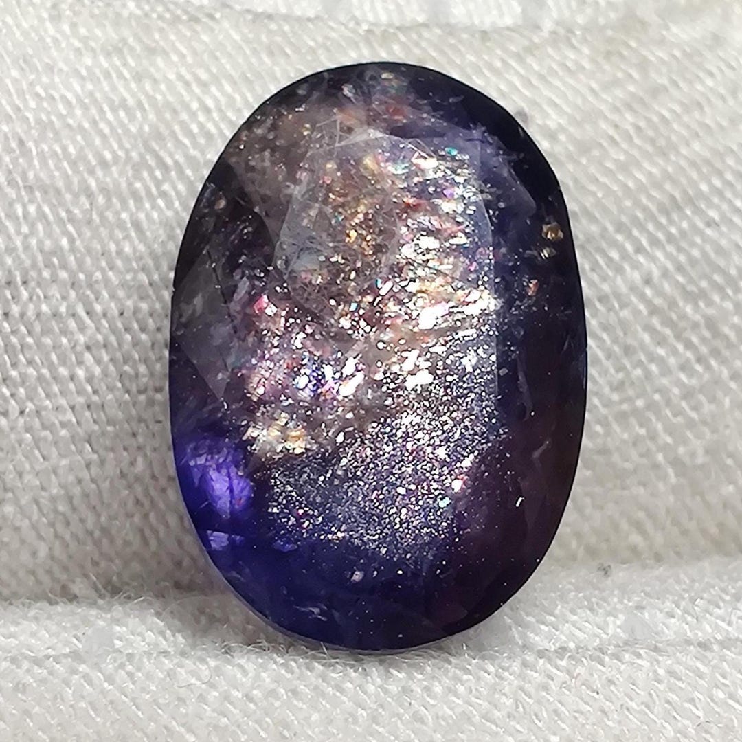Fire Sunstone Glitter Fire Iolite Sunstone Cut, 3.5 Cts (13x8.5x5mm) 100% Natural ...