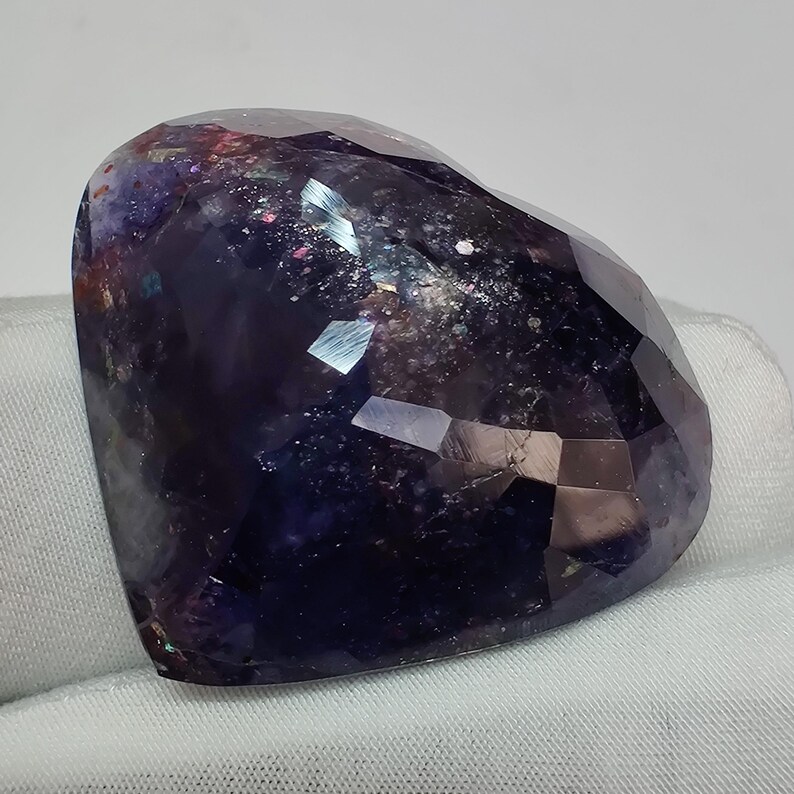 Exclusive! Multi Colors Sparkling Bloodshot Iolite Sunstone, 71 Cts (31x36x13mm) 100% Natural Multi Flakes Heart Shape Gemstone image 5