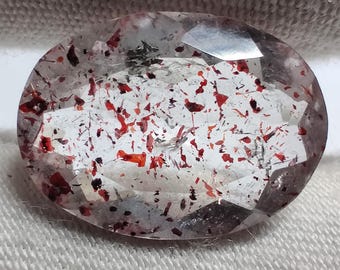 Iniettato di sangue! Cristallo Super Seven Red Dot Fire, 5 ct (14,5x10,5 x 5 mm) di forma ovale, pietra preziosa di lepidocrocite