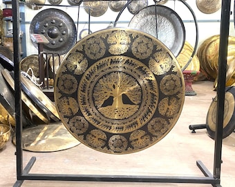 Handmade Nepalese Gong Bell – Etched Tibetan Singing Bowl, Sound Healing