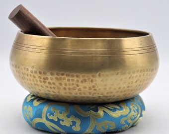 Hand beaten singing bowl-8 inches singing bowl- meditation yoga healing- peace and mindfulness bowl-made in Nepal