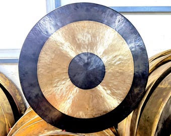 Handgefertigte tibetische Gong Glocke aus schwarz-gelbem Mandala und sieben heiligen Metallen