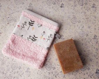Children's washcloth, handmade soap for babies and children, Christmas gift box