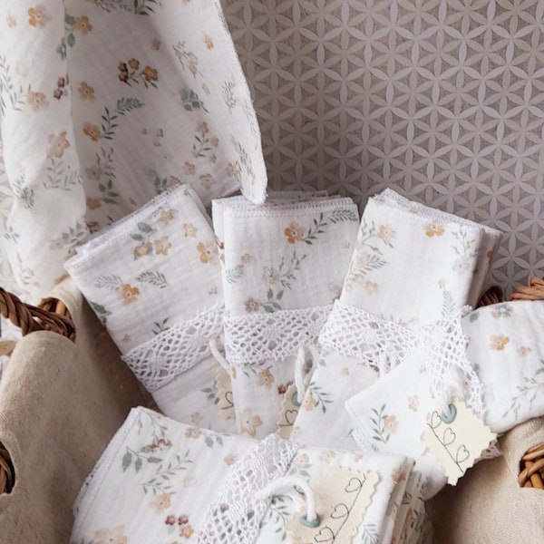 Lot de 2 mouchoirs en double gaze de coton avec motifs de feuillage et petites fleurs, mouchoirs doux et légers, idée cadeau