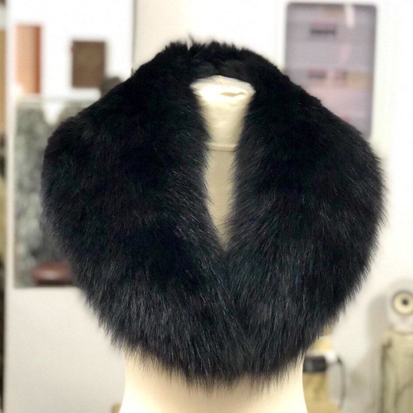 Fezilia Bogas Black Natural Fur Collar main image 0