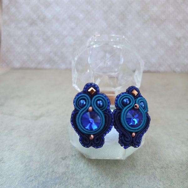 Small delicate womany soutache royal blue clip-on earrings, casual jewelry, clip on delicate everyday basics jewelry