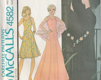 Vintage 1970's McCalls 4582 Misses' Dress, Stole With Blue Transfers for Stole Design Stretch Knits Only Size 14 Bust 36 UNCUT