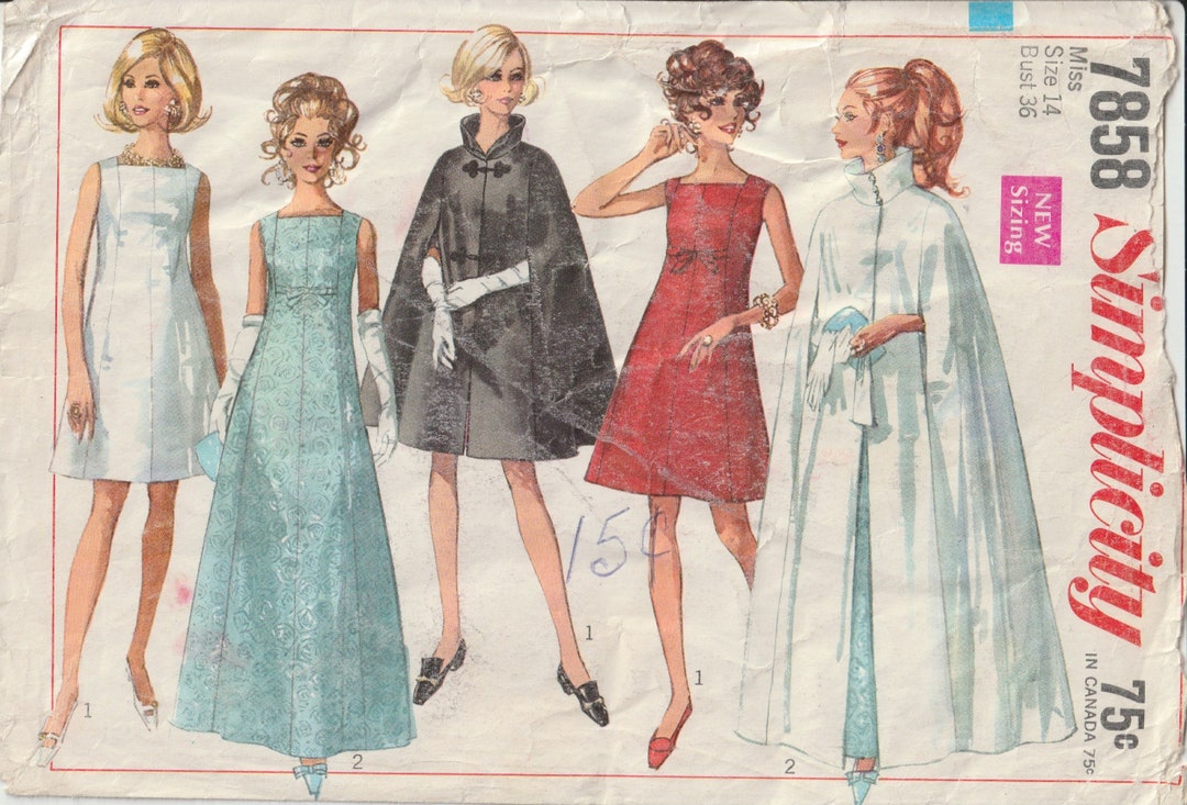 8488 UNCUT Vintage McCalls SEWING Pattern Miss Loose Fitting Dress Front  Button