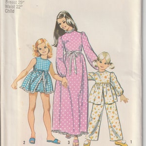 女の子用パジャマとナイトガウン ヴィンテージ 1970年代 シンプリシティ 5384 裁縫パターン サイズ6 未カット FF