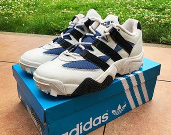 adidas torsion retro trainers