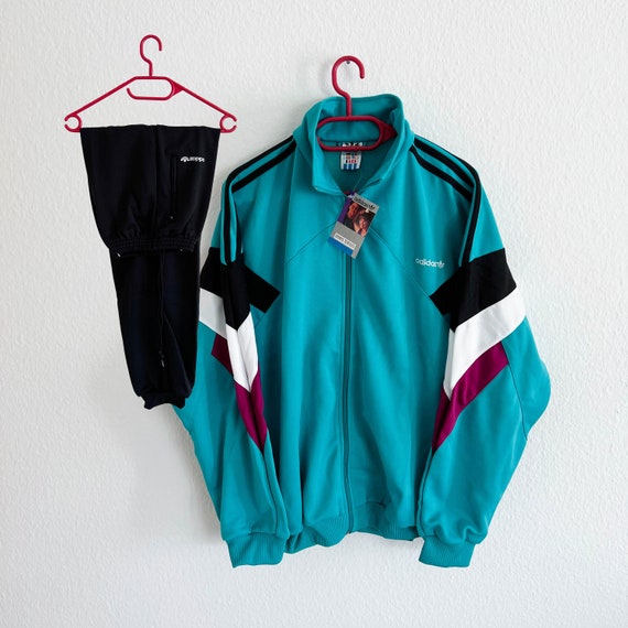 Deadstock Vintage 80s Adidas Mens Small Spell Out Col… - Gem