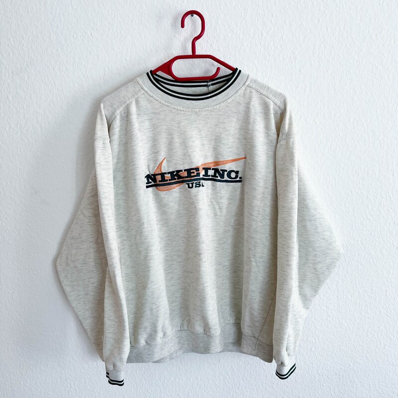 oversized nike vintage sweater