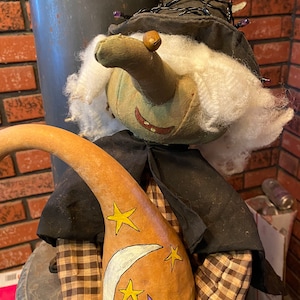 Primitive Moon Witch