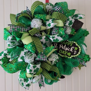 Happy St. Patrick&#39;s Day Leprechaun Door Wreath - #18 - Florals - Door Hanger - Home Decor - Holiday Decor