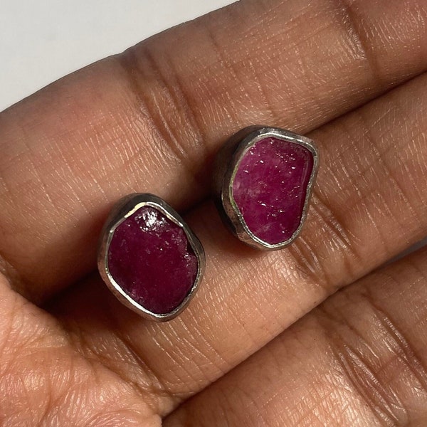 Raw Ruby Studs / 925 Sterling Silver / Minimalist Stud Earrings / July Birthstone Jewelry / Gemstone Studs / Black Polish Earrings