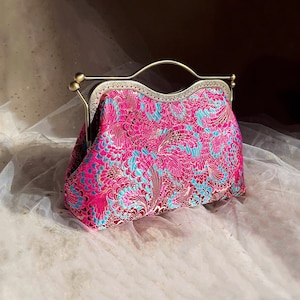 Pink bag, pink evening bag, peacock feather pattern, ceremony bag, in Chinese silk fabric