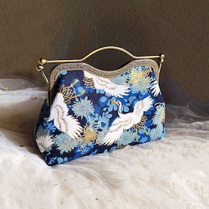 Sac bandoulière japonais, motif grue, sac bleu foncé, coton cousu main, sac de soirée