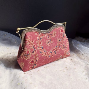 Sac à main rose, sac à bandoulière, sac de soirée, imprimé floral japonais, sac de mariage, pochette japonaise en soie.