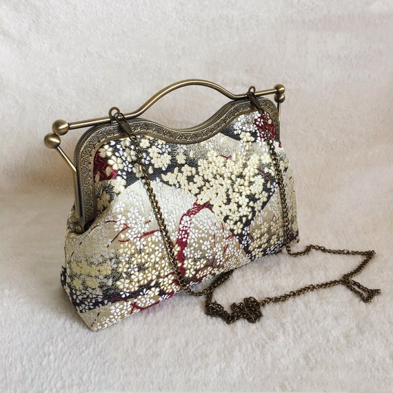 Goldene Umhängetasche, weiße Tasche, japanische Abendtasche