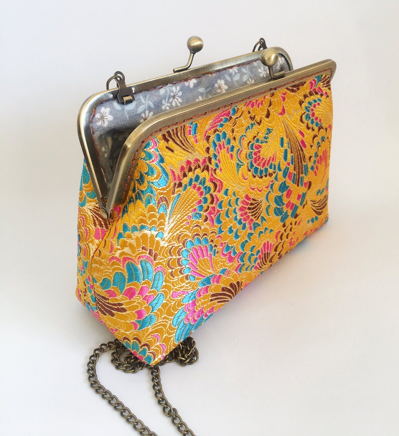 Yellow clutch, peacock feather pattern, yellow clutch, shoulder bag, handmade in Chinese embroidered silk fabric image 6