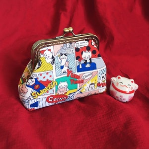 Rot-gelbe Geldbörse, japanische Geldbörse, japanische Brieftasche, aus Baumwollstoff mit Cartoon-Katzen-Print