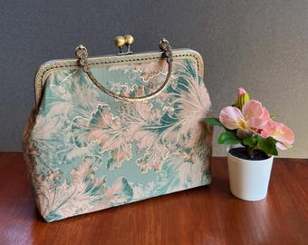 Emerald Green and Gold Silk Brocade Evening Bag, Luxury Bridal Clutch for Wedding, Elegant Embroidered Gala Purse, Handmade Gift for Her