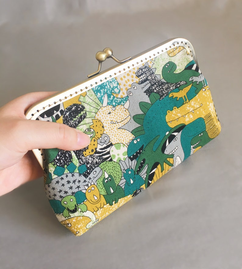 Green case-tips bag-bag-green wallet-clutch Japanese dinosaur-carrying glasses fabric Japanese image 2