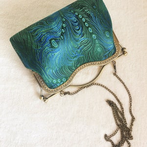 Green shoulder bag Green peacock feathers evening bag handmade in Chinese fabric image 3