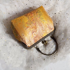 Yellow shoulder bag, gold evening bag, bag with handle, hand-sewn oriental image 2