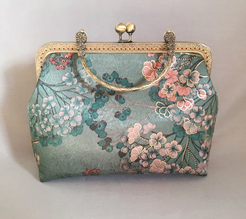 Clutch bag Shoulder bag green pink evening bag handmade, japanese flower immagine 5