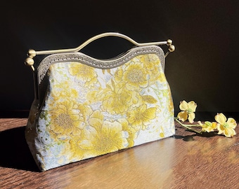 Yellow Handbag,Shoulder Bag,Gold Evening Bag,Chinese Flower,wedding bag,yellow white clutch,silk bag,handmade evening bag.Golden flower bag