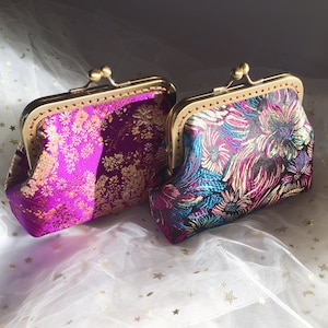 Cartera morada, monedero chino, cartera de seda, tela china, flor de cerezo, regalo