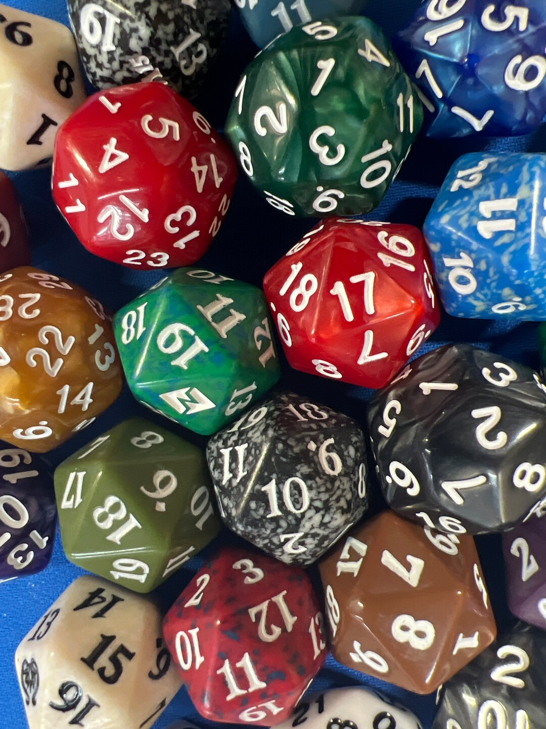 Spindown Dice for Magic the Gathering D20 / D30 Countdown Die Premium