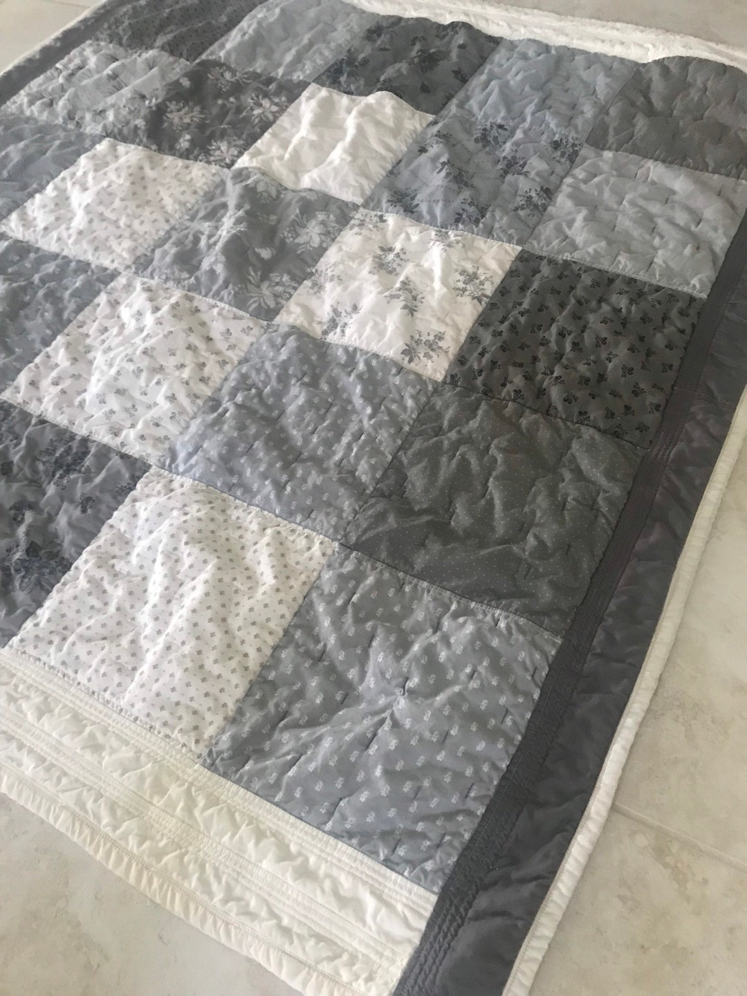 Throw Quilt Couch Throw or Bed Throw Patchwork Quilt Gray - Etsy