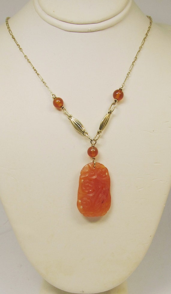 Carved Cornelian Necklace 14Kt Gold (1101)