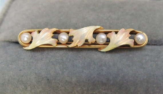 Art Nouveau Enameled 14Kt Gold Pin (823) - image 1