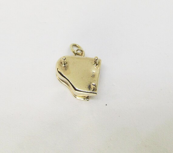 Vintage 14Kt Gold Piano Charm (872) - image 6